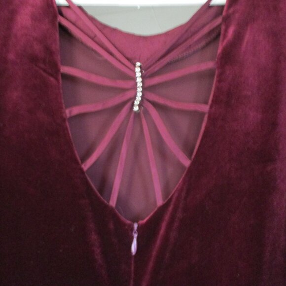 Vintage Burgundy short-sleeved velvet maxi dress Size 16 - Picture 3 of 7